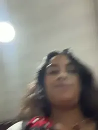 LunaHeat webcam model stream image