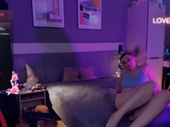 kristina_logan webcam model stream image