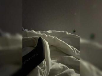 top_queen webcam model stream image