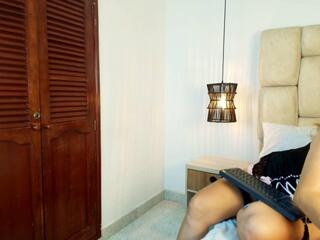 Adhara Smithh webcam flirt4free model stream image