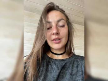 Molly69x webcam model stream image