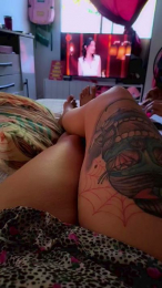 Pimentinha084 webcam model stream image