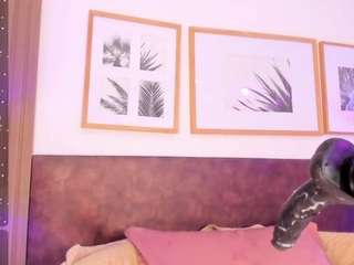 luisa-boobs webcam model stream image