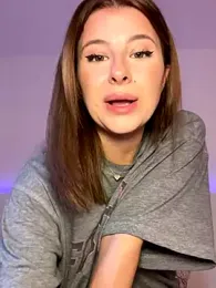 Mia-Minou webcam model stream image