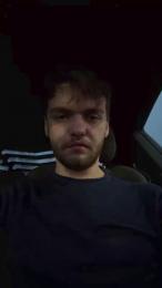 TyNChels webcam model stream image