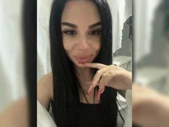 Annetta webcam bongacams model stream image