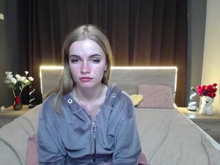 Margarita K webcam model stream image