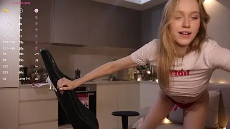 PollyAgata webcam stripchat model stream image