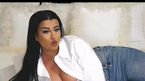 GiselleR webcam stripchat model stream image