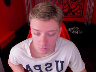 Melvin Chambers webcam model stream image