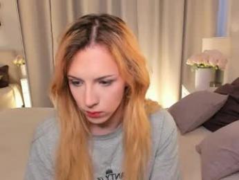 tiffany_king webcam model stream image