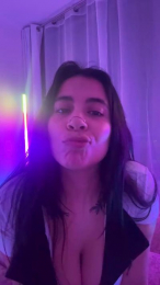 karenbrunette webcam model stream image