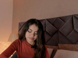 Leiza Thompson webcam model stream image