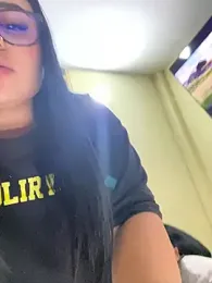 alissonfernandez_ webcam model stream image