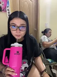 alissonfernandez_ webcam stripchat model stream image