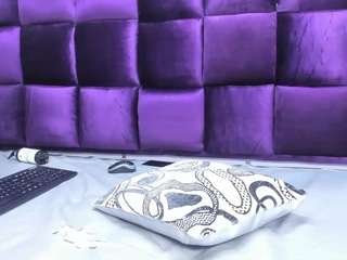 briannacastello webcam model stream image
