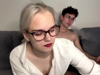 bawdycouplee webcam model stream image