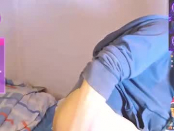 yuniorb webcam model stream image