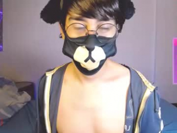 yuniorb webcam model stream image