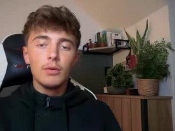 luciancrowe webcam model stream image