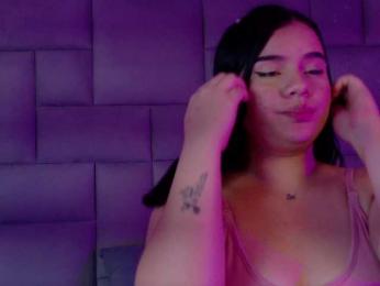 Catalina-Cooper webcam model stream image