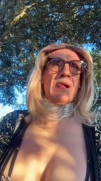 Maurynetrv webcam model stream image