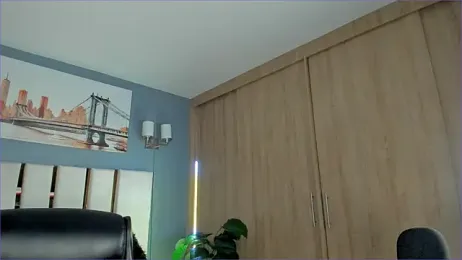 Bambi_gurl webcam model stream image