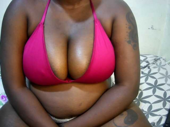 creamy-squirter webcam bongacams model stream image