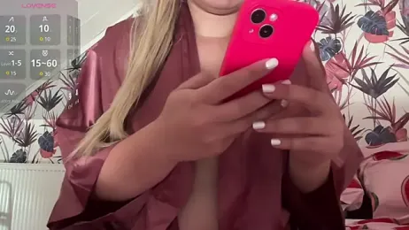 SerbCouple webcam model stream image