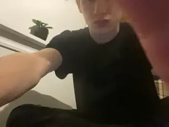 yourwhiteboy1 webcam model stream image