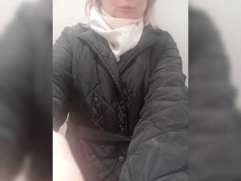 Lady-marshmallows webcam model stream image