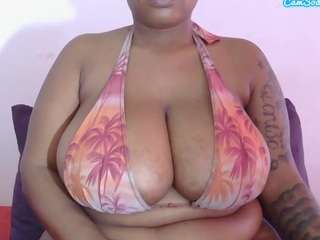 lickabletash9 webcam model stream image