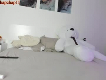 chloetaya webcam model stream image