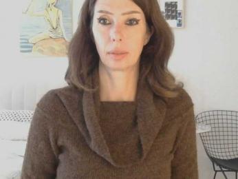 WhiteQueen888 webcam model stream image