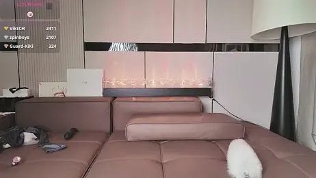 Kiki--2025 webcam model stream image
