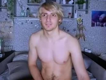 bloodyblondiee webcam model stream image