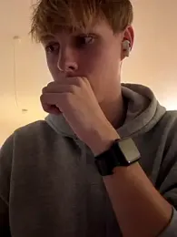 Innocentboyof webcam model stream image