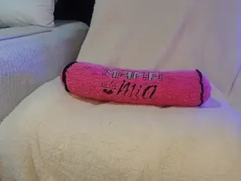 anaisvelvet2025 webcam model stream image