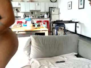 hazelangelic webcam model stream image