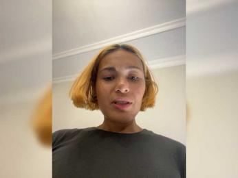 SpringMe webcam model stream image