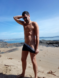 _BruceStrong_ webcam model stream image