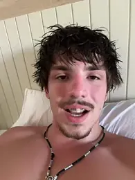 KozyrOffi webcam stripchat model stream image