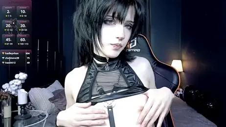 dark_vamp_ webcam model stream image