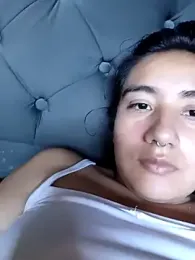 Hellen_Alex webcam model stream image