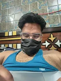 BeardKingoBack webcam model stream image