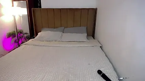 Bombshell_Rebbecca webcam model stream image