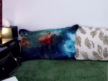 squrlgurl webcam model stream image