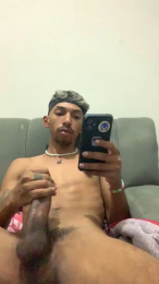 Binhoboss webcam model stream image