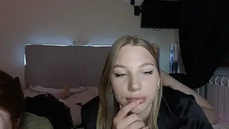 MiaKeler webcam model stream image