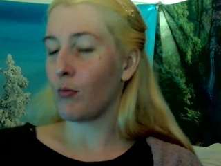 candismiths webcam model stream image